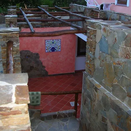 Localita' La Pelosa Via Punta D'elice N° 9 *